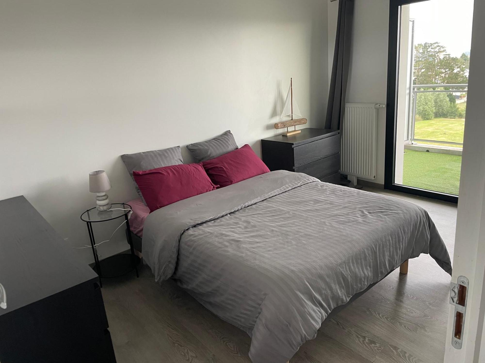 Apartment T2 *