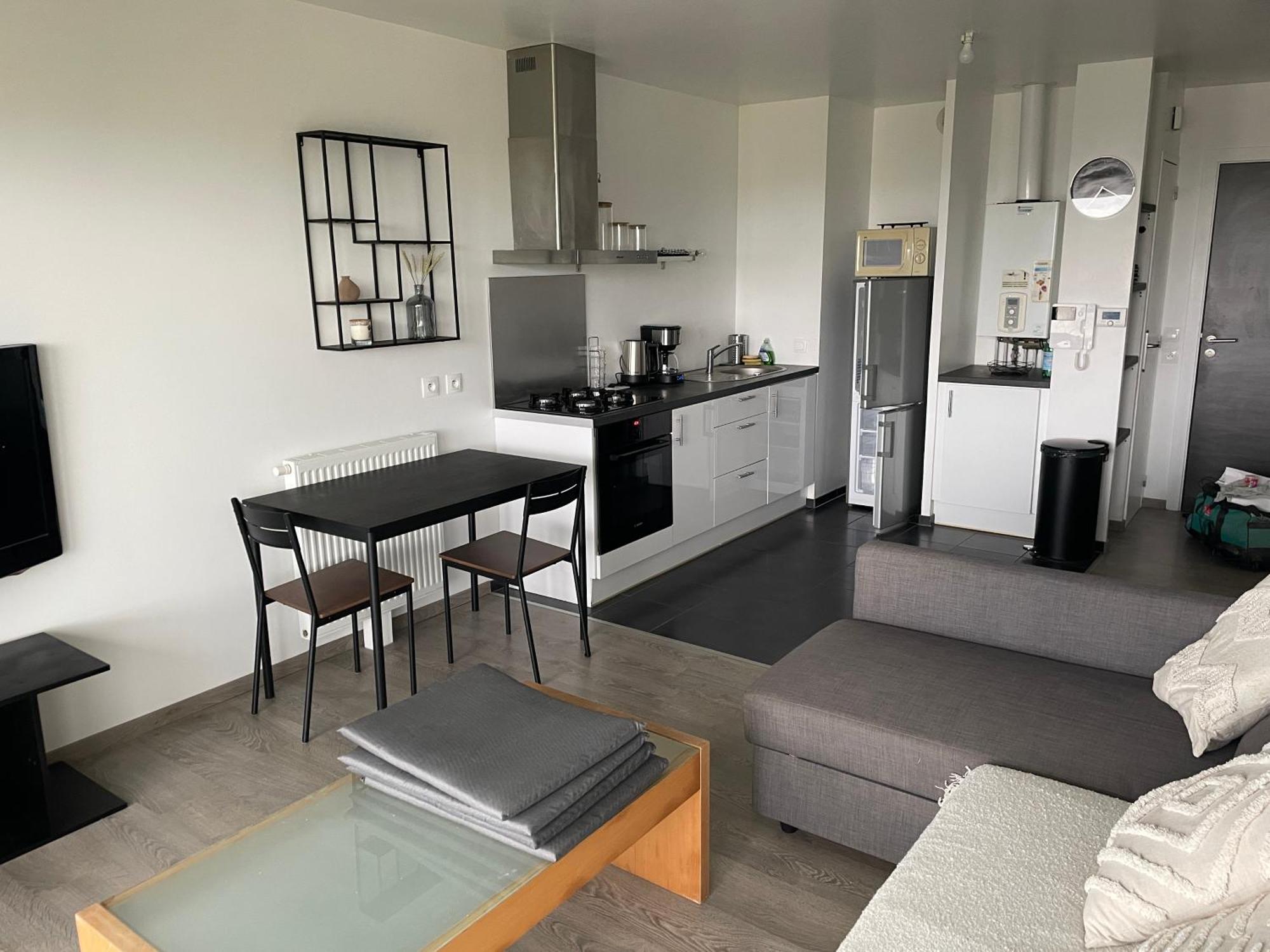 T2 Apartment *
